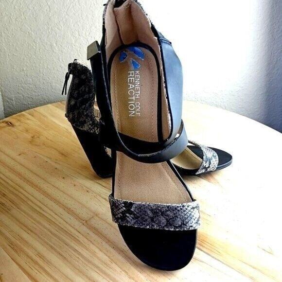 REACTION - Picture 11 of 14